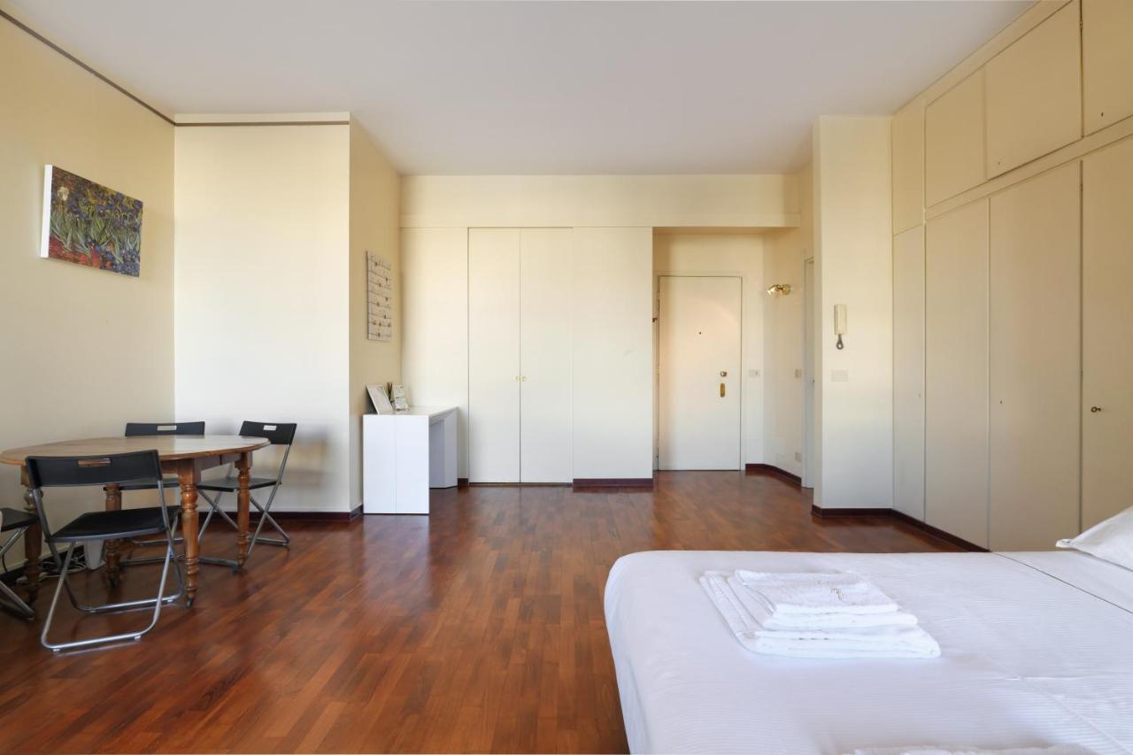 Duomo Luxury Apartment VII Milánó Kültér fotó